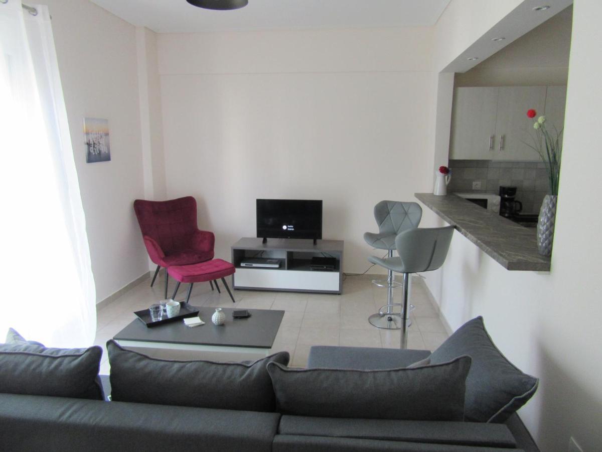 Με Θεα Το Λιμανι Apartman Pireusz Kültér fotó