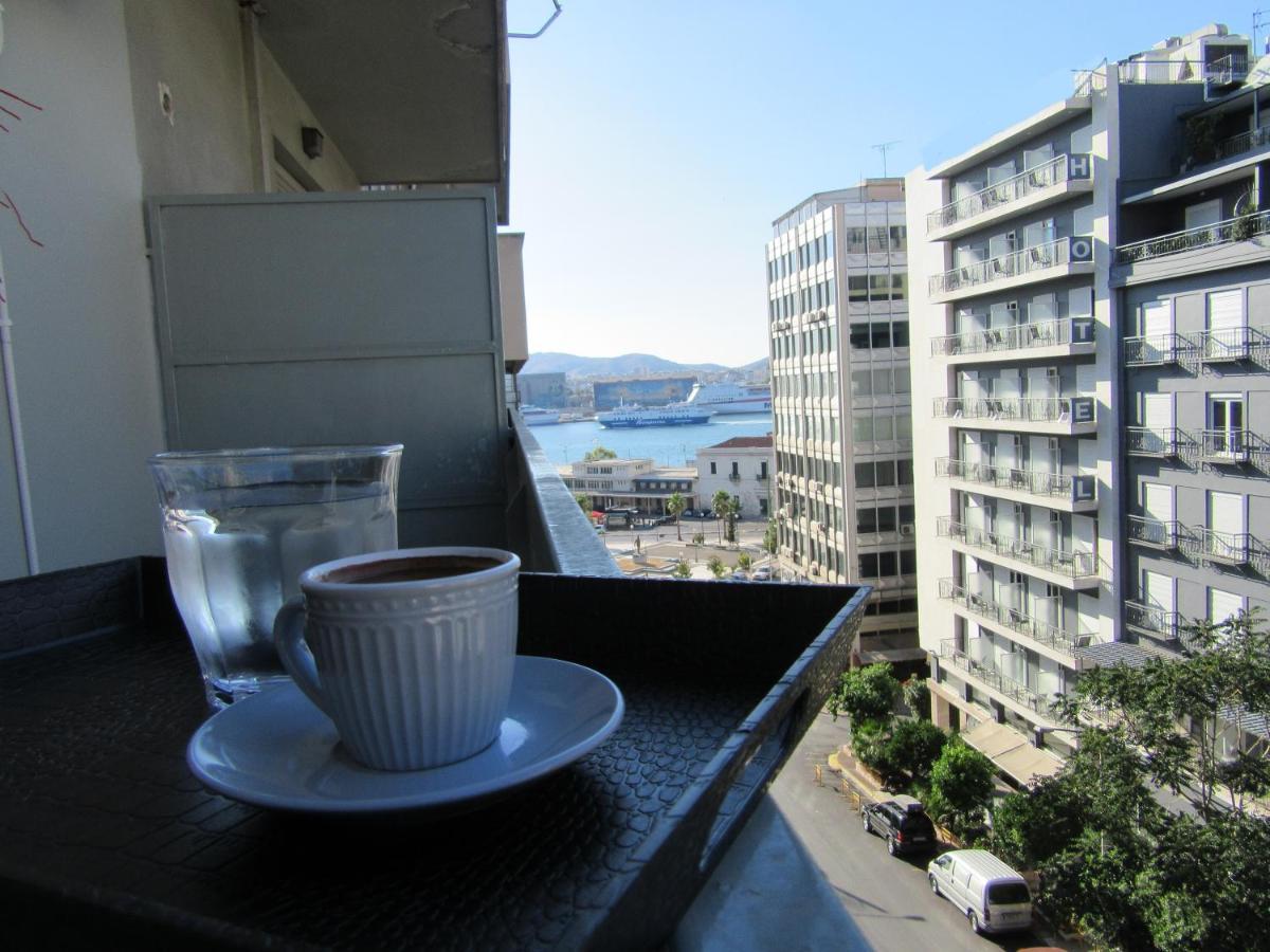 Με Θεα Το Λιμανι Apartman Pireusz Kültér fotó